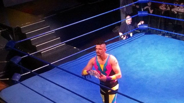 b0489-imag1304_burst002_cover